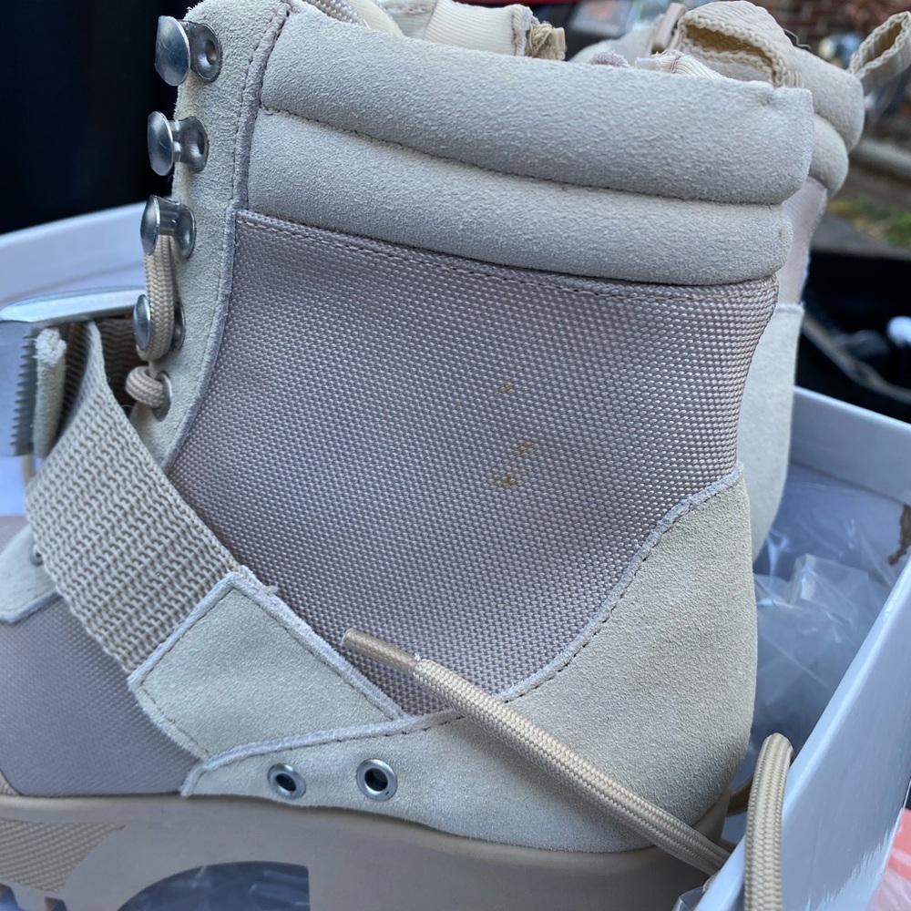Grady Lug-Sole Booties - Picture 4 of 6